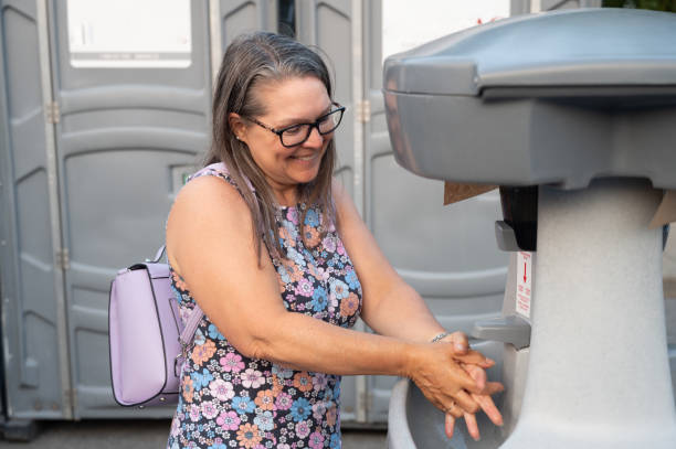 Fort Myers Shores, FL porta potty rental Company
